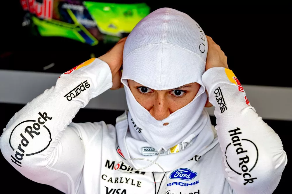 Isack Hadjar, Red Bull Racing