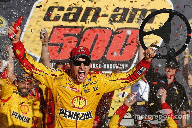 Logano wins wild elimination race at Phoenix