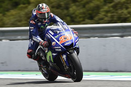 Viñales supera Márquez por 0s002 em teste de Jerez