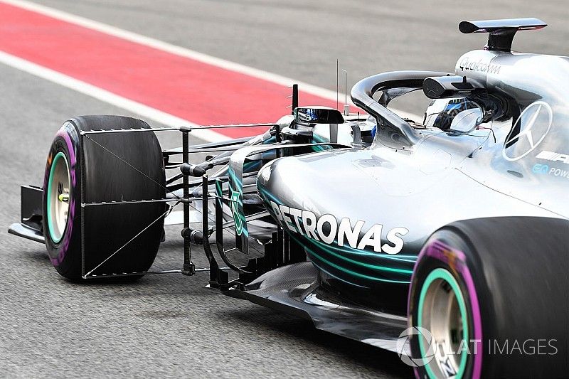 Valtteri Bottas, Mercedes-AMG F1 W09 y un sensor aerodinámico