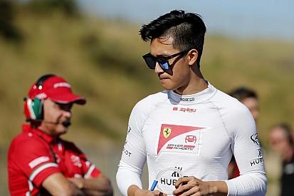 Renault F1 ha messo sotto contratto Guan Yu Zhou come tester e development driver