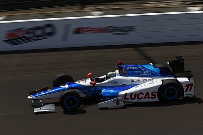EL4 - Jay Howard en tête, Newgarden dans le mur