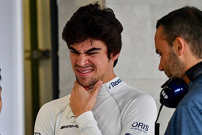 Stroll: Williams yarışmıyor, hayatta kalmaya çalışıyor