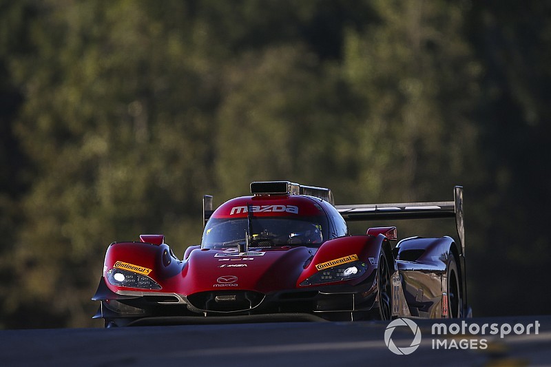 Petit Le Mans: Race gets underway, drama for Derani