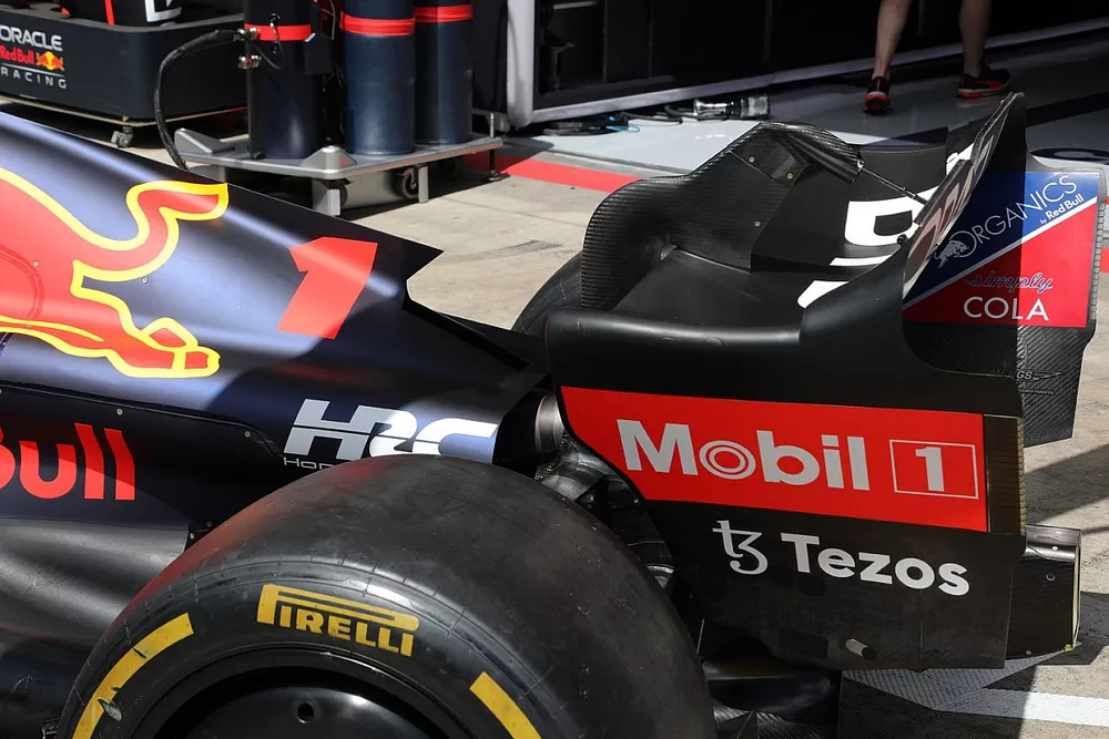 Red Bull Racing RB18 technical detail