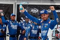 Larson gana en Watkins Glen con Suárez en el top 5