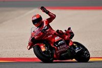 M&aacute;rquez aplasta a sus rivales en la Sprint de Motorland