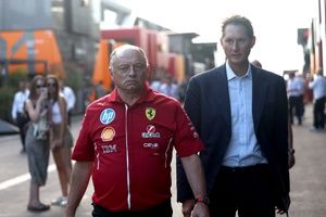 F1: Presidente da Ferrari explica extensão do contrato de Vasseur 