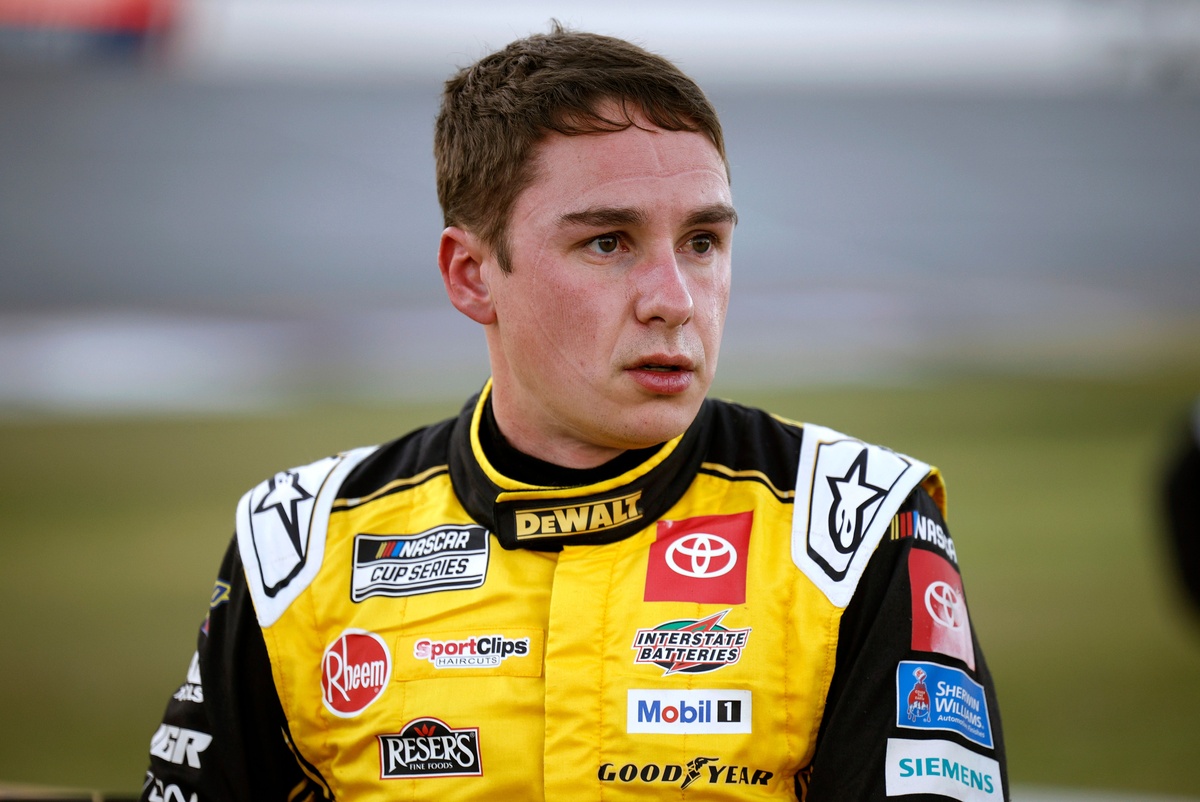 It's deja vu for Bell and another NASCAR final four dogfight