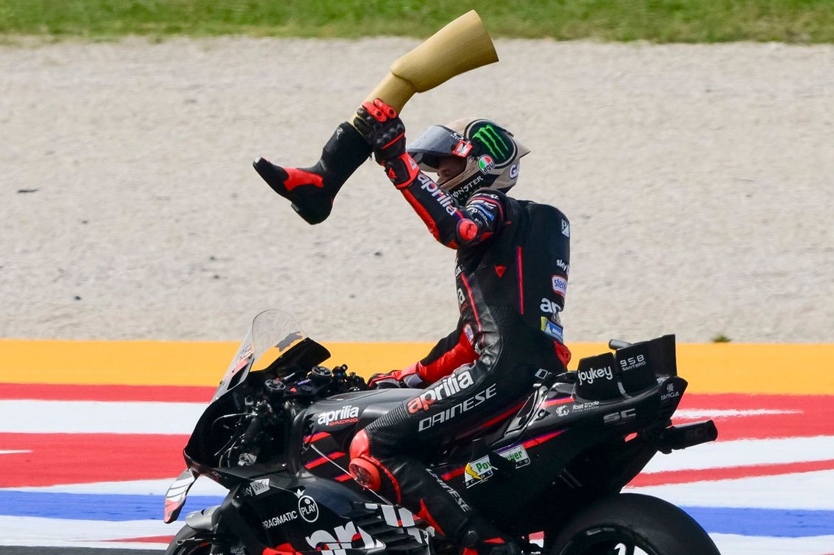 Bezzecchi explains bizarre celebration after MotoGP San Marino GP sprint win