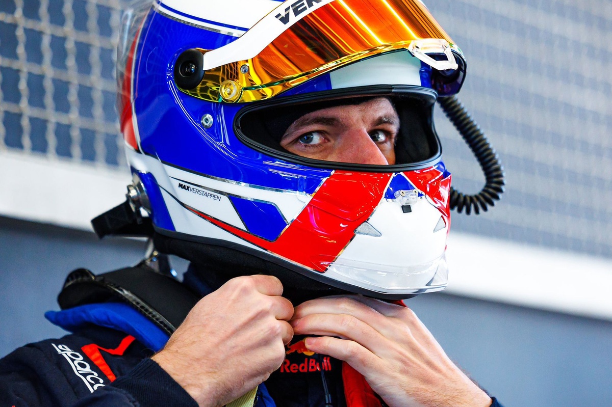 https://cdn-4.motorsport.com/images/amp/27vdvZO0/s6/max-verstappen-emil-frey-racin.jpg