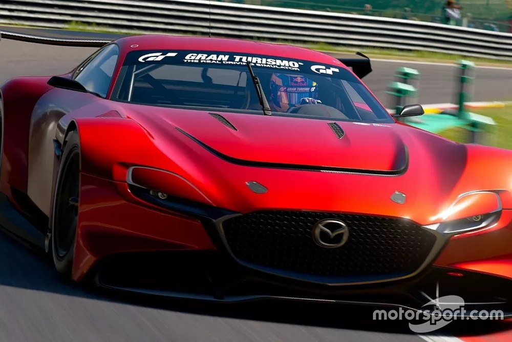 Mazda de Igor Fraga no desafio contra o rel&oacute;gio