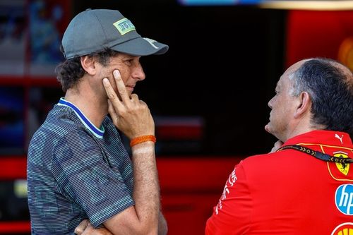 Elkann: Hamilton no viene a Ferrari para disfrutar de su jubilación