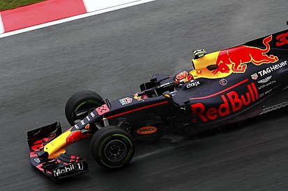 Malezya GP 1. Antrenman: Yağmur altında Verstappen lider!