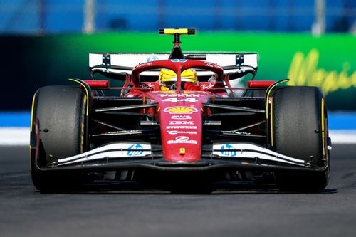 Tijdstraf Hamilton in Mexico leidt tot verontwaardiging bij Ferrari