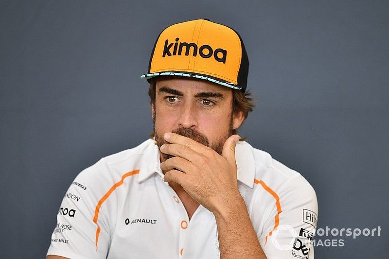 Fernando Alonso, McLaren en la conferencia de prensa