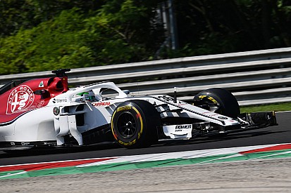 Sauber met Giovinazzi in eerste vrije training in Sochi