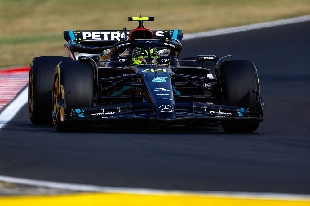 Lewis Hamilton, Mercedes F1 W14