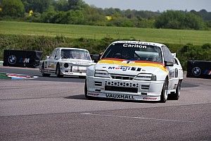 National novelties: Thundersaloon Carlton and Ligier JS2-R