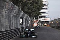 F1 - Hamilton lamenta M&ocirc;naco e projeta fim de semana dif&iacute;cil em Baku: "Vamos trabalhar para minimizar perdas"
