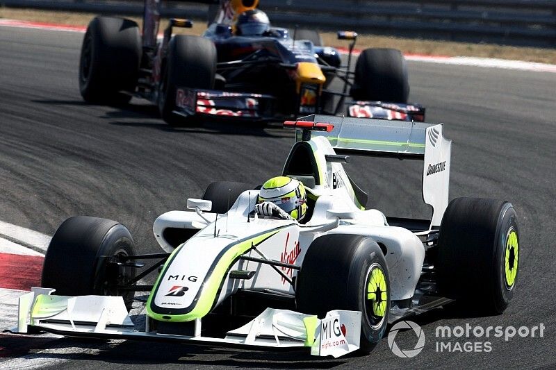 2009年のチャンピオンF1マシン”ブラウンGP BGP001”は、同年を
