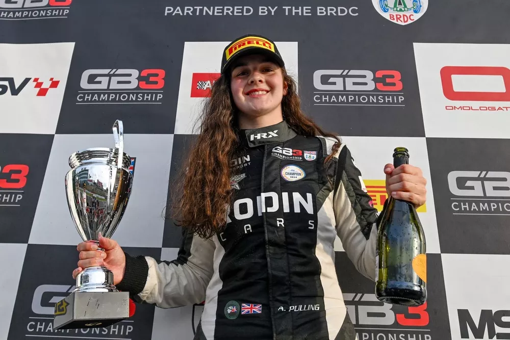 Abbi Pulling, GB3