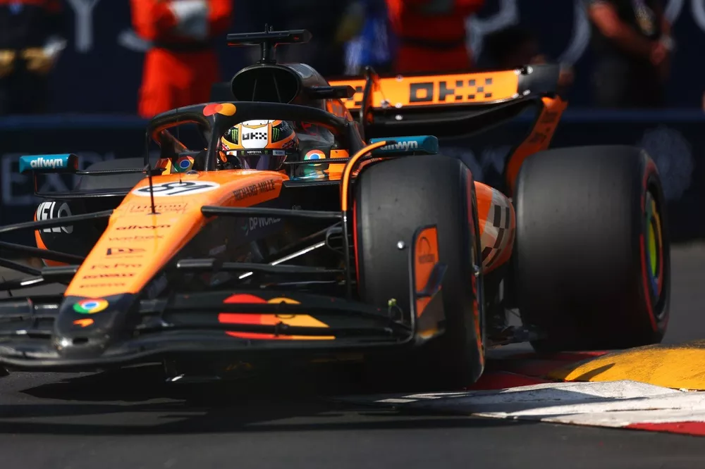 Oscar Piastri couldn't keep off the wall in "messy" F1 Monaco GP qualifying