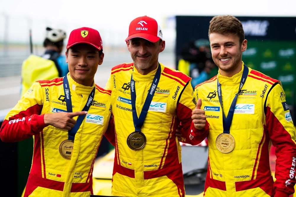 #83 AF Corse Ferrari 499P: Robert Kubica, Yifei Ye, Philip Hanson