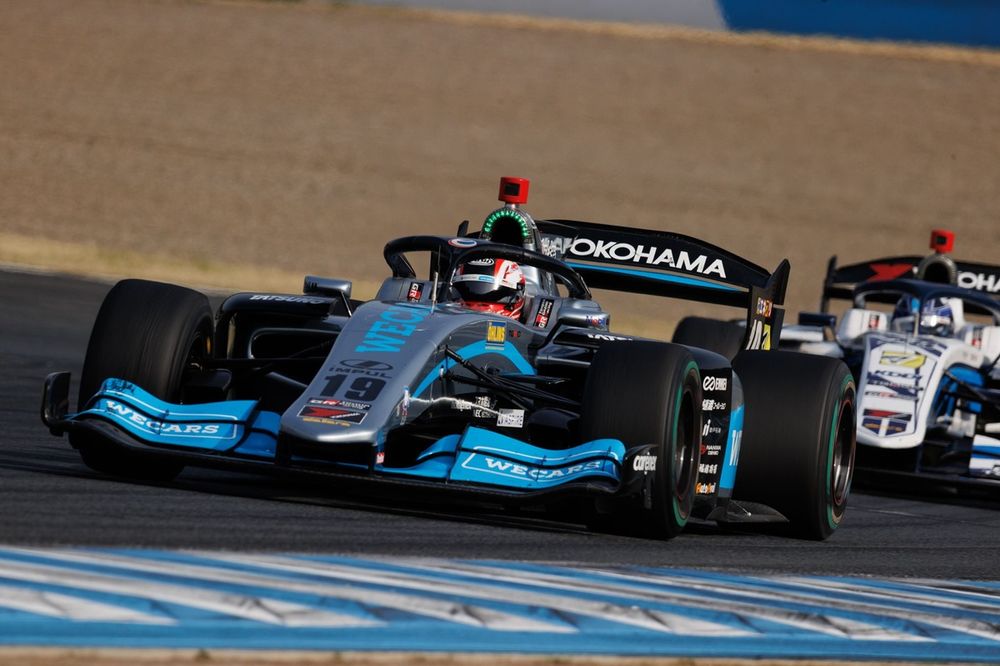 見せ場満載のデビュー戦終えた小林利徠斗、“リクト節”も炸裂。切れ味