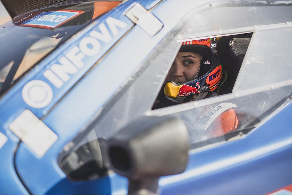 #238 Astara Team Astara 02 Concept: Laia Sanz