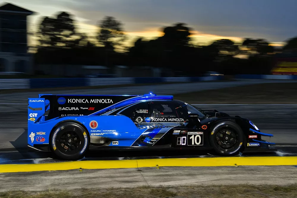 #10 Wayne Taylor Racing Acura ARX-05 Acura DPi: Ricky Taylor, Filipe Albuquerque, Alexander Rossi