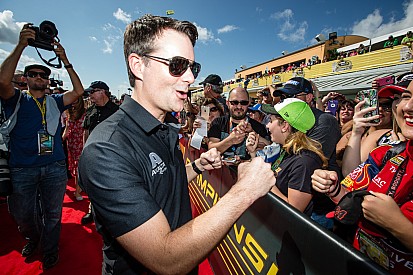 Jeff Gordon's advice to drivers: Fans want to see the 'true you'