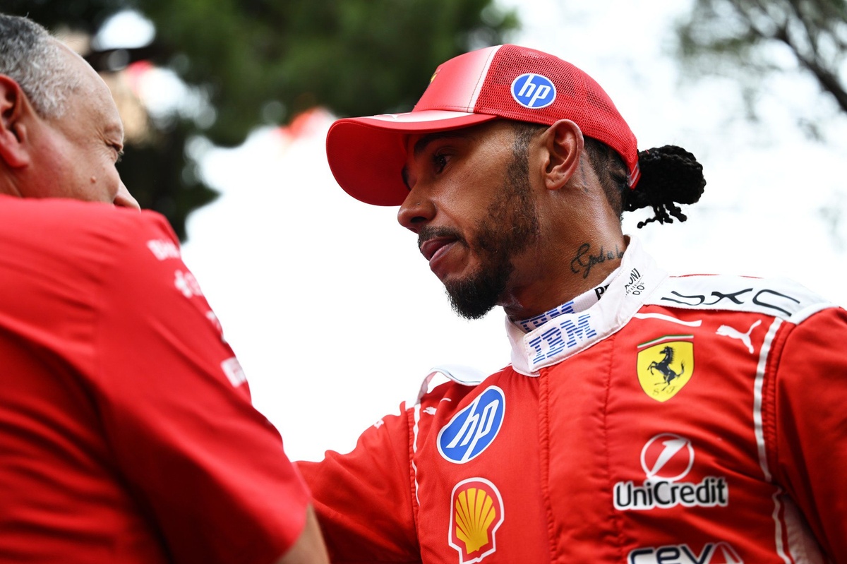Hamilton brinda a Vasseur su mayor apoyo hasta la fecha como director de Ferrari F1