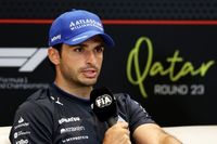 Sainz pede comentaristas de TV entre comissários da F1; entenda