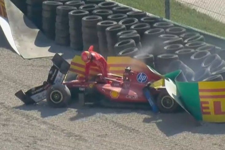 Leclerc sofre acidente e interrompe GP da Itália de F1