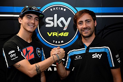 Il team Sky VR46 si stringe attorno a Pablo Nieto dopo la morte di Angel
