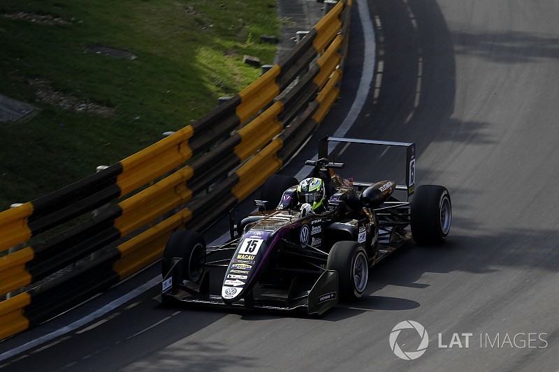 Macau GP: Eriksson, 0.024s farkla Norris'ten pole pozisyonunu çaldı