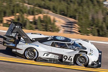 Volkswagen vise le record électrique du Nürburgring avec l'I.D. R