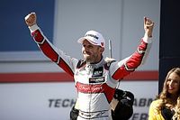 Rast wrócił na tron