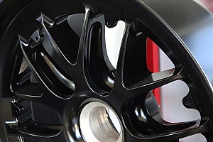 BBS、新素材「フォルテガ」を用いた新鍛造1ピースホイール「FL