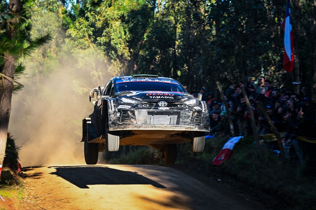 WRC | Rally Cile, PS7-9: rimonta e primato per Evans tra diluvio e sole