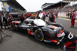 フェラーリは何かを&ldquo;見つけて&rdquo;いる？　トヨタ直線スピードの差に疑念「白か黒かグレーか&hellip;&hellip;」重い重量も足枷に