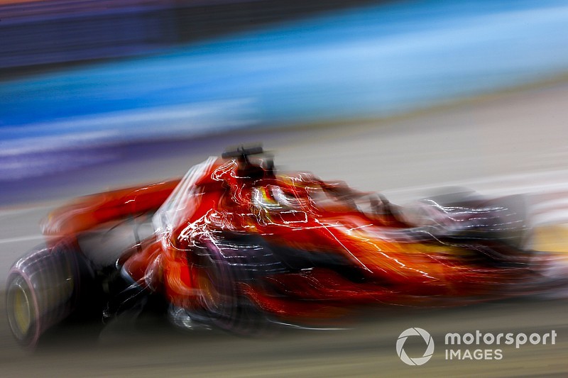 Vettel, tras tocar el muro: