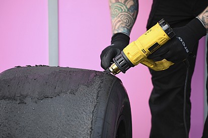 Brawn: Formula 1, Pirelli lastiklerini geliştirmek için çalışmalı