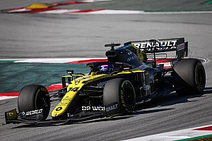 fernando-alonso-renault-f1-tea.jpg