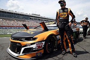 Kurt Busch na pole position