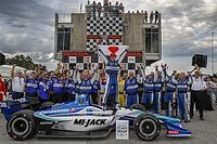 Takuma Sato domina y gana en Birmingham