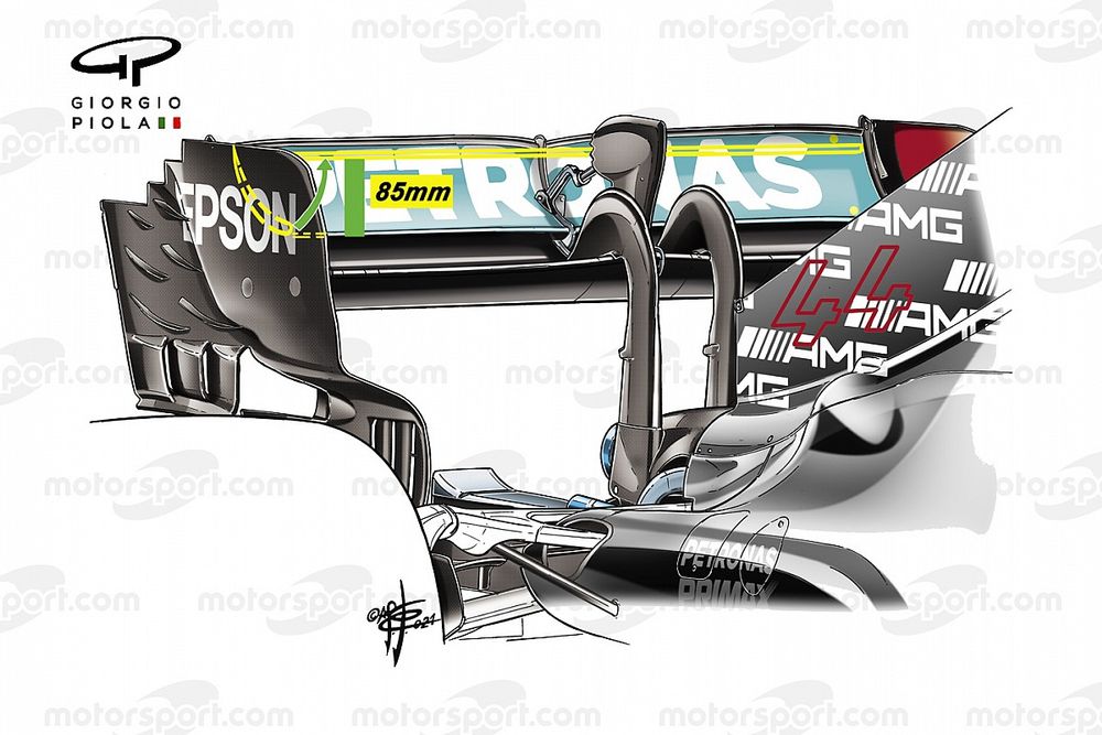 El alerón trasero del Mercedes AMG W12 de Lewis Hamilton, Brazilian GP