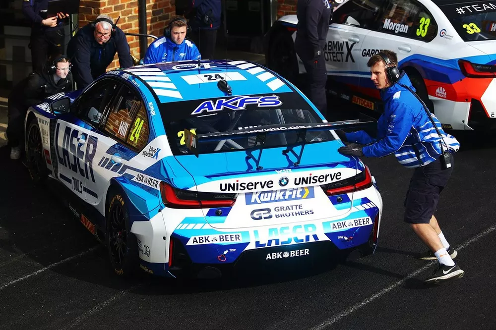 Jake Hill, Laser Tools Racing with MB Motorsport BMW 330e M Sport 
