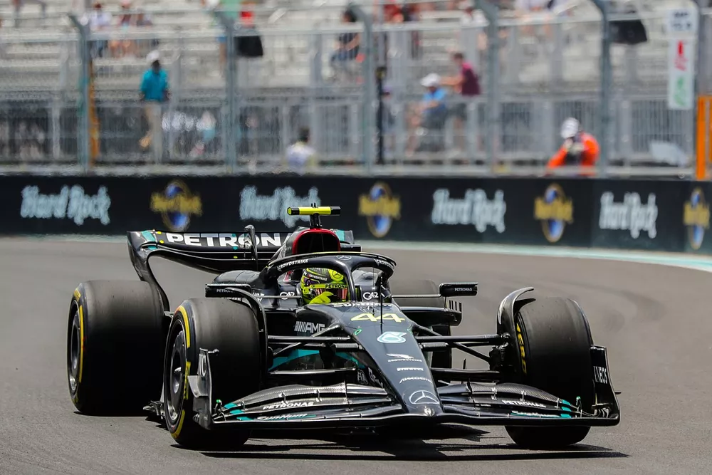 Lewis Hamilton, Mercedes F1 W14